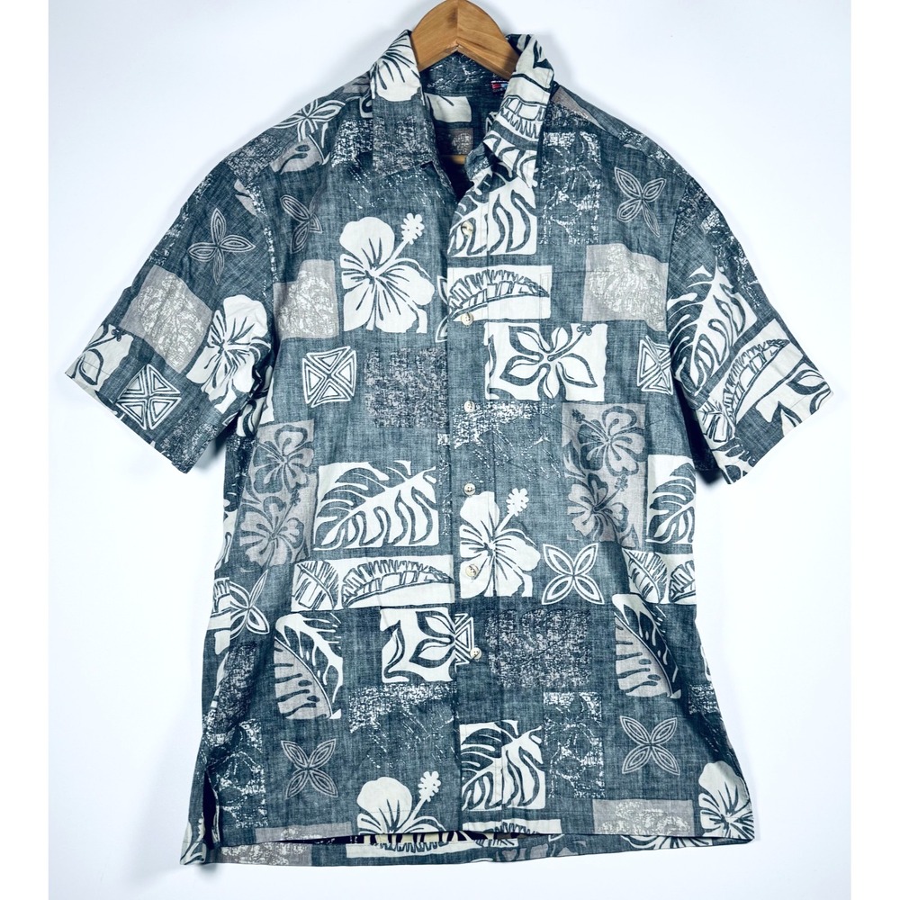 Made in Hawaii USA Reverse Print Aloha Camp Shirt Gray Medium Tropical Floral